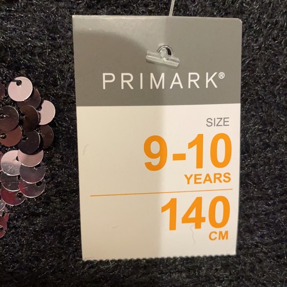 sweater - Picture 3 of 3